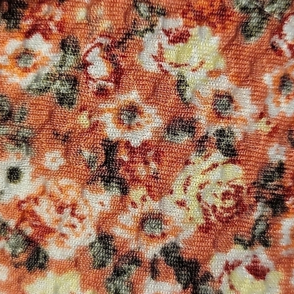 REWIND Floral Dress. Zips Up The Back With 2 Buttons. Size Small - Picture 4 of 8